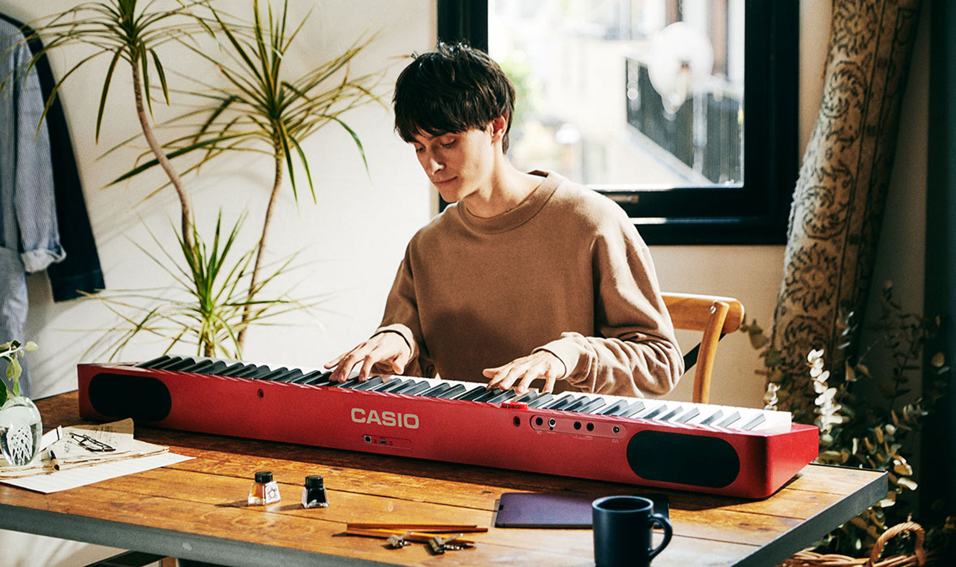 Unter Casios Digitalpianos ist das Casio PX-S1100 ist das Beliebteste für anspruchsvolle Anfänger und Fortgeschrittene.